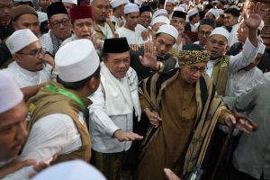 Pesan Inspiratif Buya Yahya: Gubernur Al Haris Rasakan Banyak Manfaat