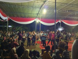 Sambut Warga dengan Hangat, Wali Kota Maulana Ikut Meriahkan Kesenian Kuda Lumping