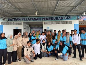 Tinjau SPPG di Pemayung, Gubernur Al Haris Minta Beli Bahan Pokok di Jambi Agar Perputaran Ekonomi Semakin Meningkat