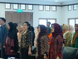 Wastra Jambi Naik Kelas, Hj. Hesti Haris Buka Pelatihan Desain Fesyen