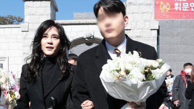 Tanpa HP 3 Tahun, Cucu Petinggi Samsung Tembus Kampus Top Korea