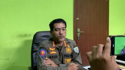 Satpol PP Kota Jambi Tertibkan PKL di Kota Baru, Satu Pedagang Melawan Jadi Sorotan