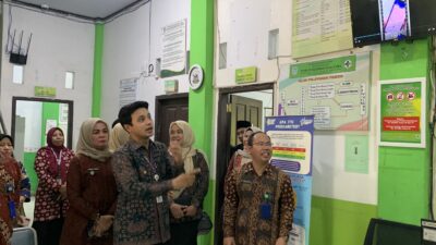 Wakil Wali Kota Tinjau Pelayanan Kesehatan di Puskesmas Paal V Kota Jambi