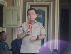 Tinjau Warga Selango yang Terdampak Banjir, Gubernur Al Haris Beri Motivasi Agar Tetap Tegar dan Sabar serta Gelontorkan 1 ton Beras