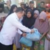 Gubernur Al Haris Tinjau dan Serahkan Bantuan Korban Terdampak Banjir Kab. Sarolangun