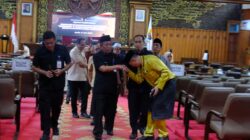 Wagub Sani: 5 Ranperda Inisiatif DPRD Beri Manfaat Positif dan Dorong Kelancaran Penyelenggaraan Pemerintahan