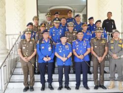 Pimpin Upacara HUT Damkar ke-107, Satpol PP ke-76 dan Satlinmas ke-64, Gubernur Al Haris: Momentum Meningkatkan Pelayanan Kepada Masyarakat