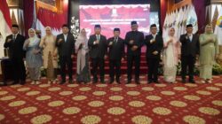 Gubernur Al Haris Lantik Lima Pejabat Pimpinan Tinggi Pratama, Tekankan Penguatan Kinerja, Kekompakan Tim, dan Integritas