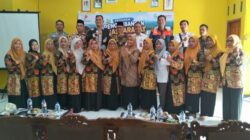 Dorong UMKM Naik Kelas, SKK Migas – MontD’Or Oil Tungkal Ltd Fasilitasi Alat dan Bimtek Membatik Kader PKK Mengupeh