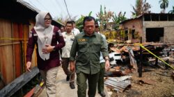 Gubernur Al Haris Datangi Korban Kebakaran di Lagan Tengah Tanjabtim, Bantu Biaya Pembangunan Rumah Warga