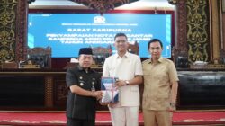 Sampaikan Nota Keuangan RAPBD 2027, Pesan Gubernur Al Haris ke OPD: Fokus, Efektif, Efisien dan Berdampak
