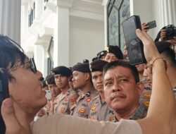 Sempat Sapa Massa Lewat Video Call, Al Haris dan Hafizh Fattah Janji Temui Mahasiswa Senin