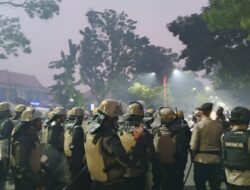 BREAKING NEWS! Demo Kabut Asap Berakhir, Gas Air Mata dan Penangkapan Warnai Pembubaran